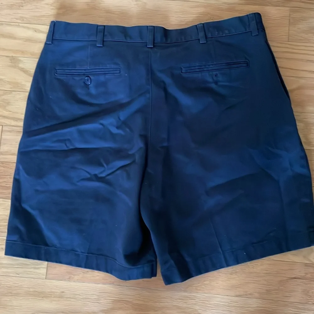 Men's Navy Blue Shorts L.L. Bean size 37 - Picture 3 of 3